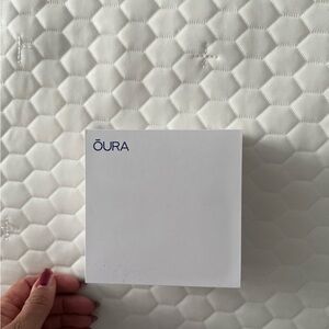 ŌURA Ring 3rd Gen Gold Size 8
